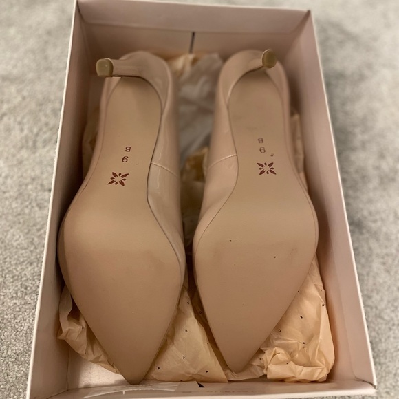 BCBG Heidi Patent Pump - Picture 5 of 5